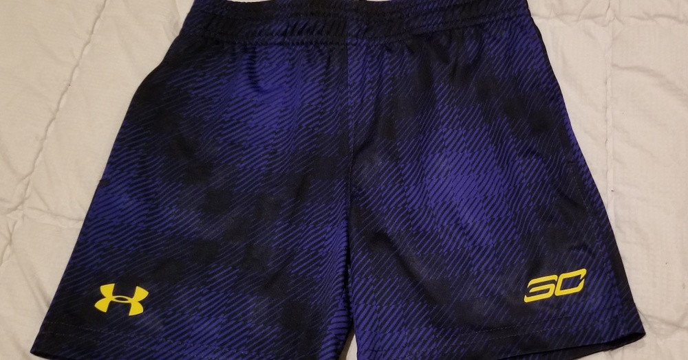 Under armour SC 3t shorts. Pockets NWOT